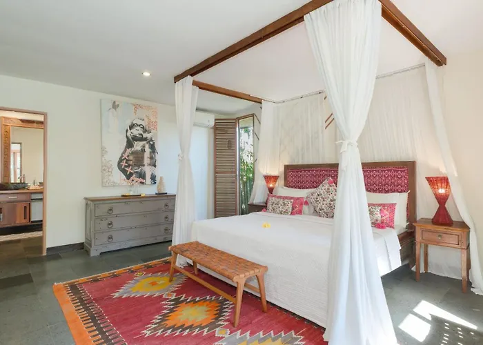 Desa Roro Estate By Finder Villa *